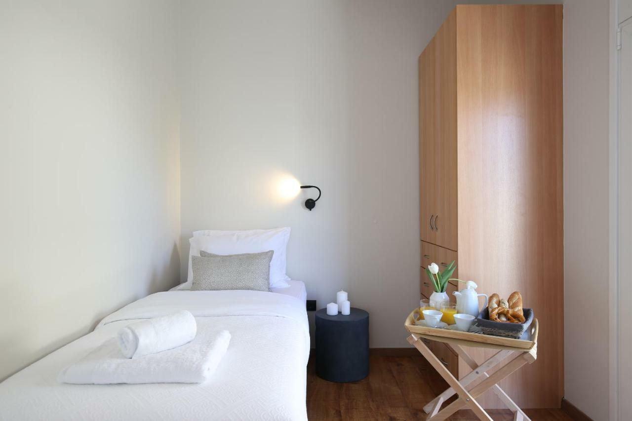 Little Small Villa In Psychiko, Athènes Extérieur photo