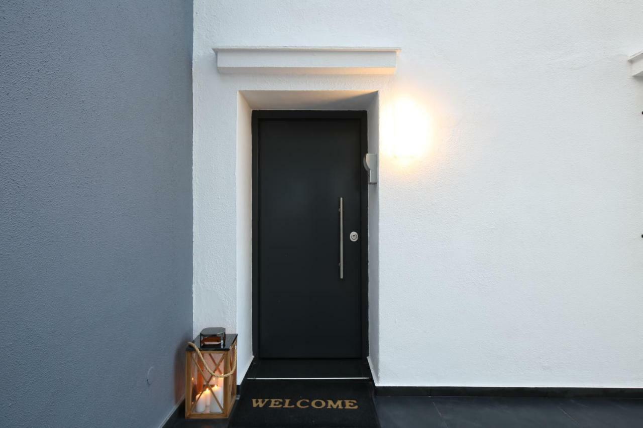 Little Small Villa In Psychiko, Athènes Extérieur photo