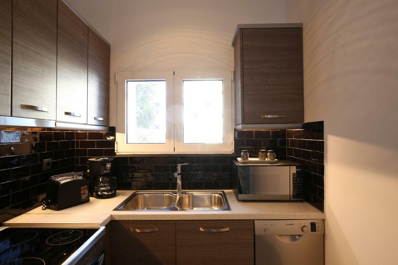 Little Small Villa In Psychiko, Athènes Extérieur photo